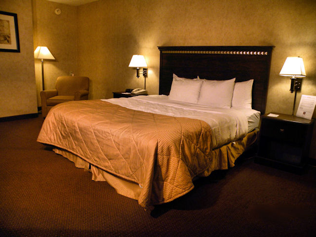 Clarion Hotel Springfield 03.[1]